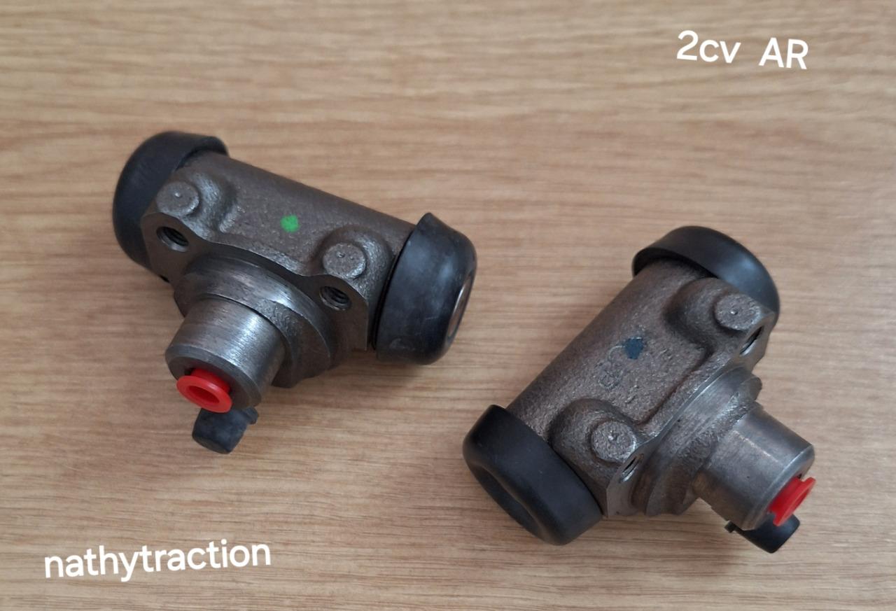 La paire cylindre roue AR 2CV/DYANE/Méhari LHM LesAnciennes.com