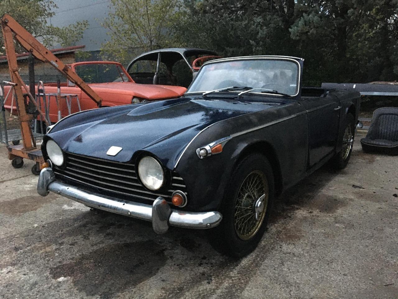 TRIUMPH TR5 PI - 1968 LesAnciennes.com