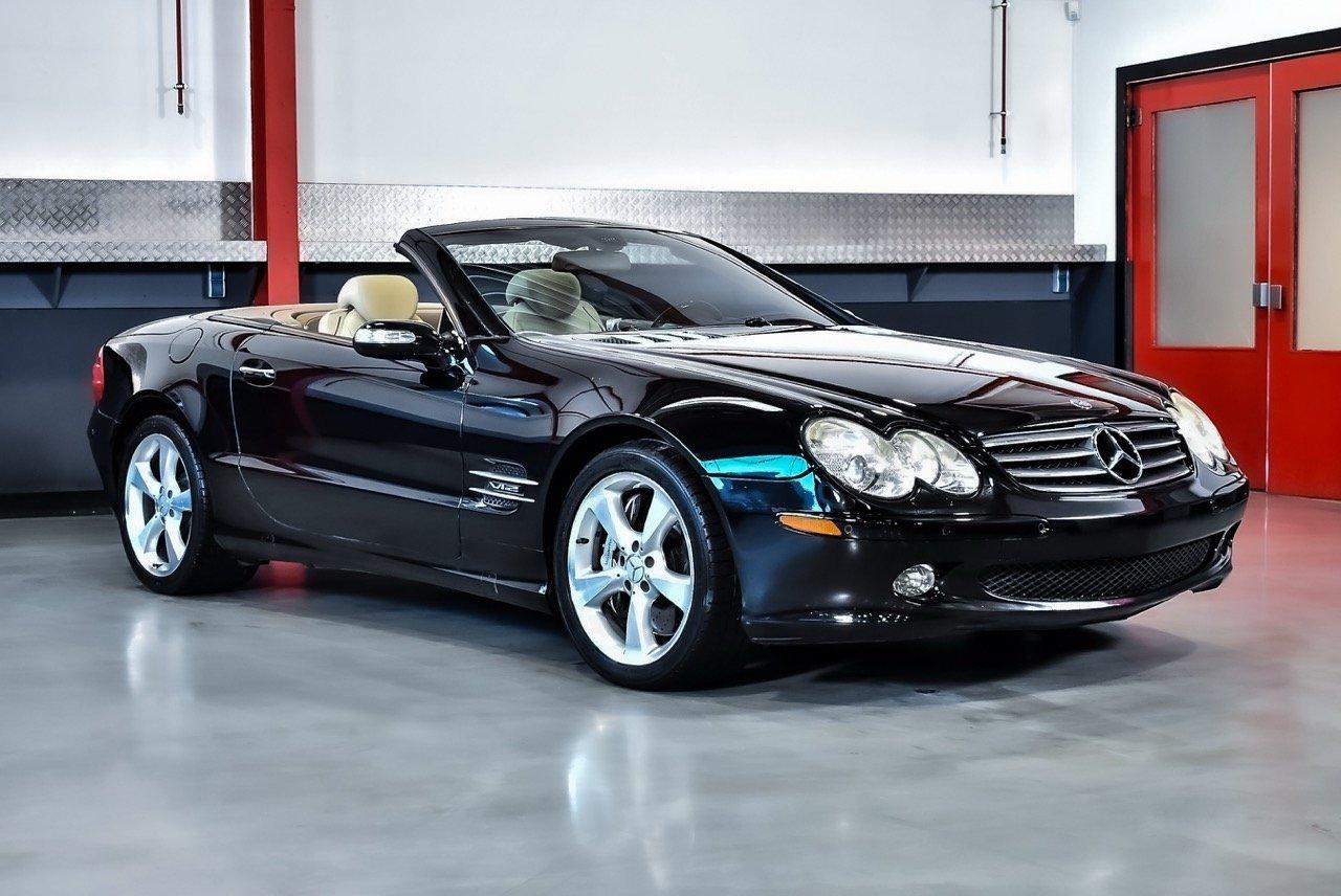 2005 Mercedes-Benz R230 SL600 Convertible 6,0L V12 LesAnciennes.com