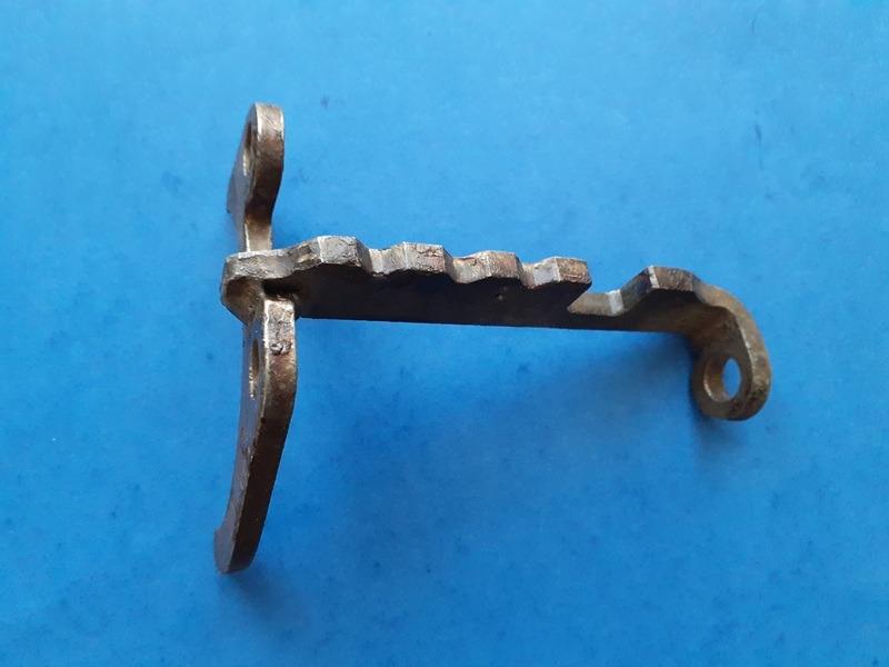 Fourchette de commande PEUGEOT 203 LesAnciennes.com