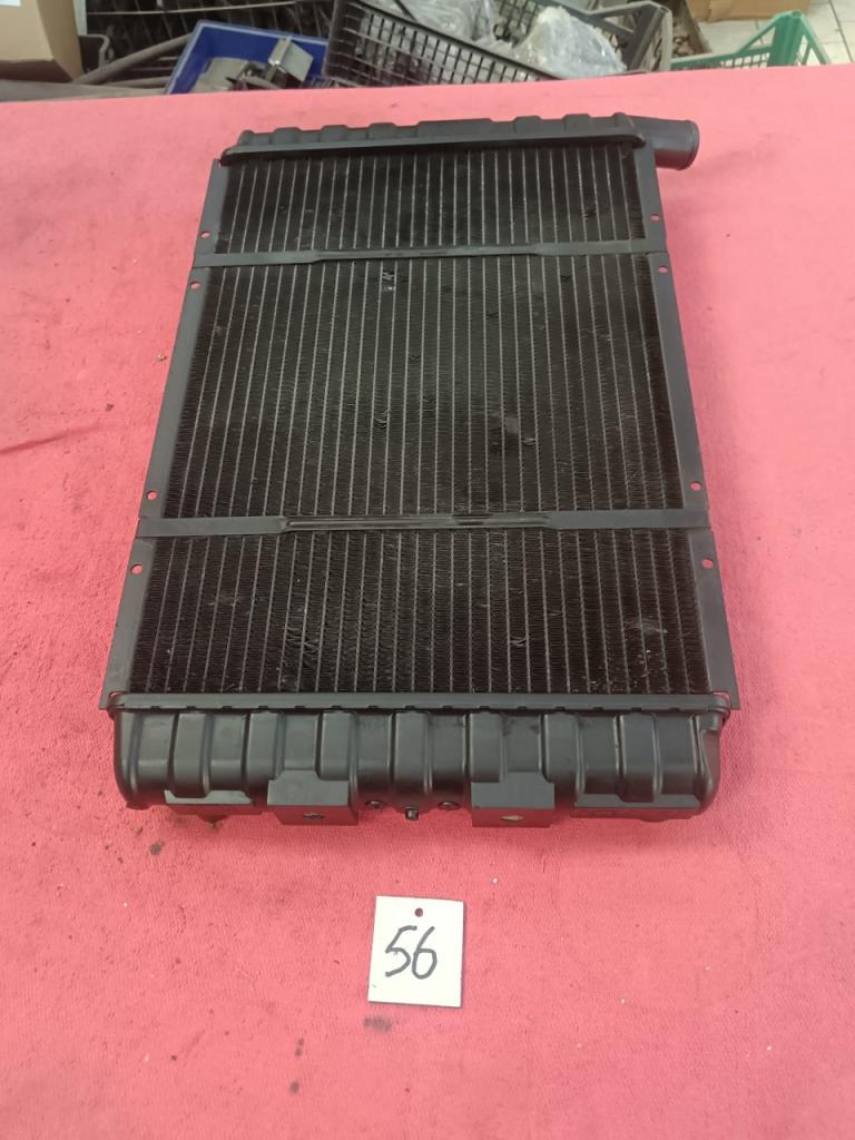 Radiateur droit pour Ferrari 512 TR/M LesAnciennes.com