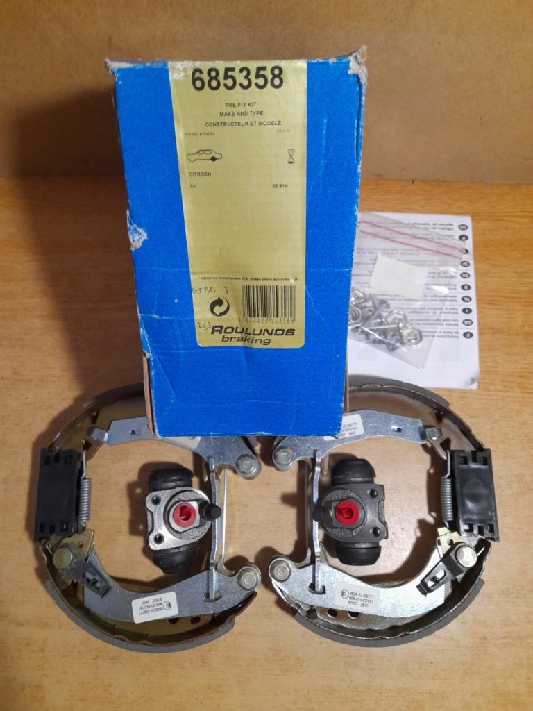 Kit frein arrière Citroën AX GTI 685358 LesAnciennes.com