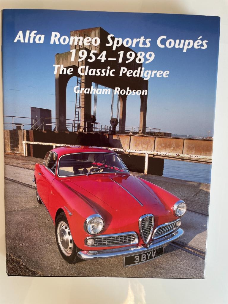 Alfa Romeo Coupés Sportifs 1954-1989 - L'héritage LesAnciennes.com