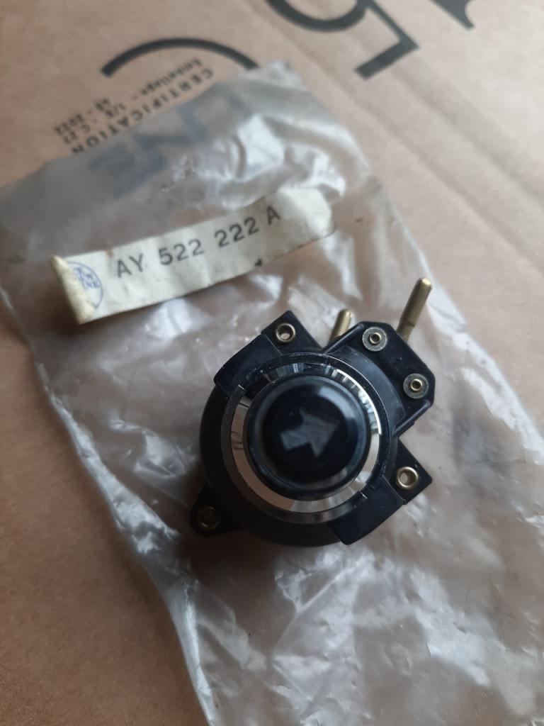 Interrupteur CITROEN Dyane LesAnciennes.com