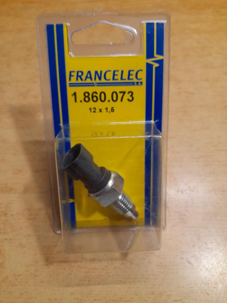 Contacteur feux de recul Opel Calibra Corsa Kadett LesAnciennes.com