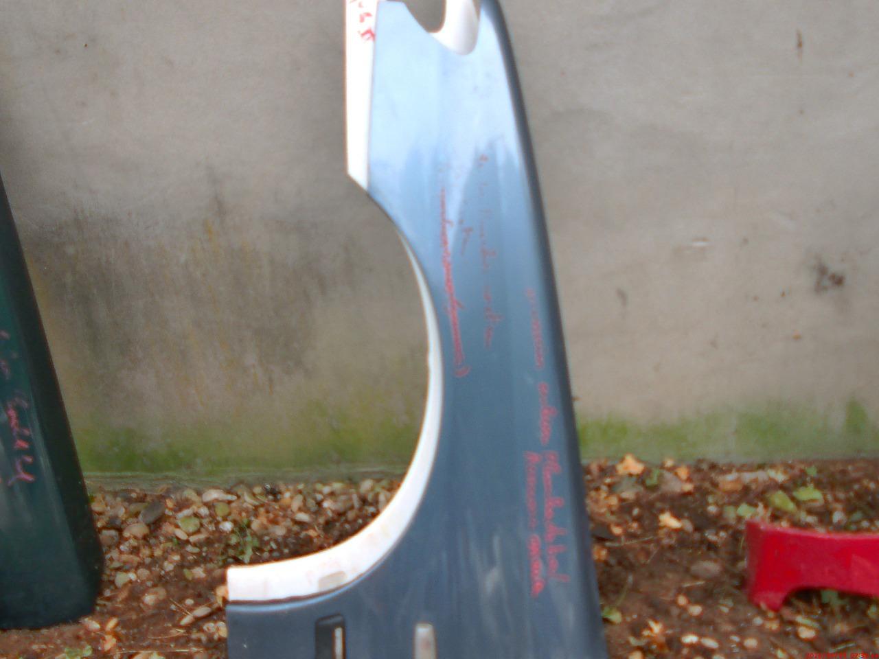 Ailes PEUGEOT 406 LesAnciennes.com