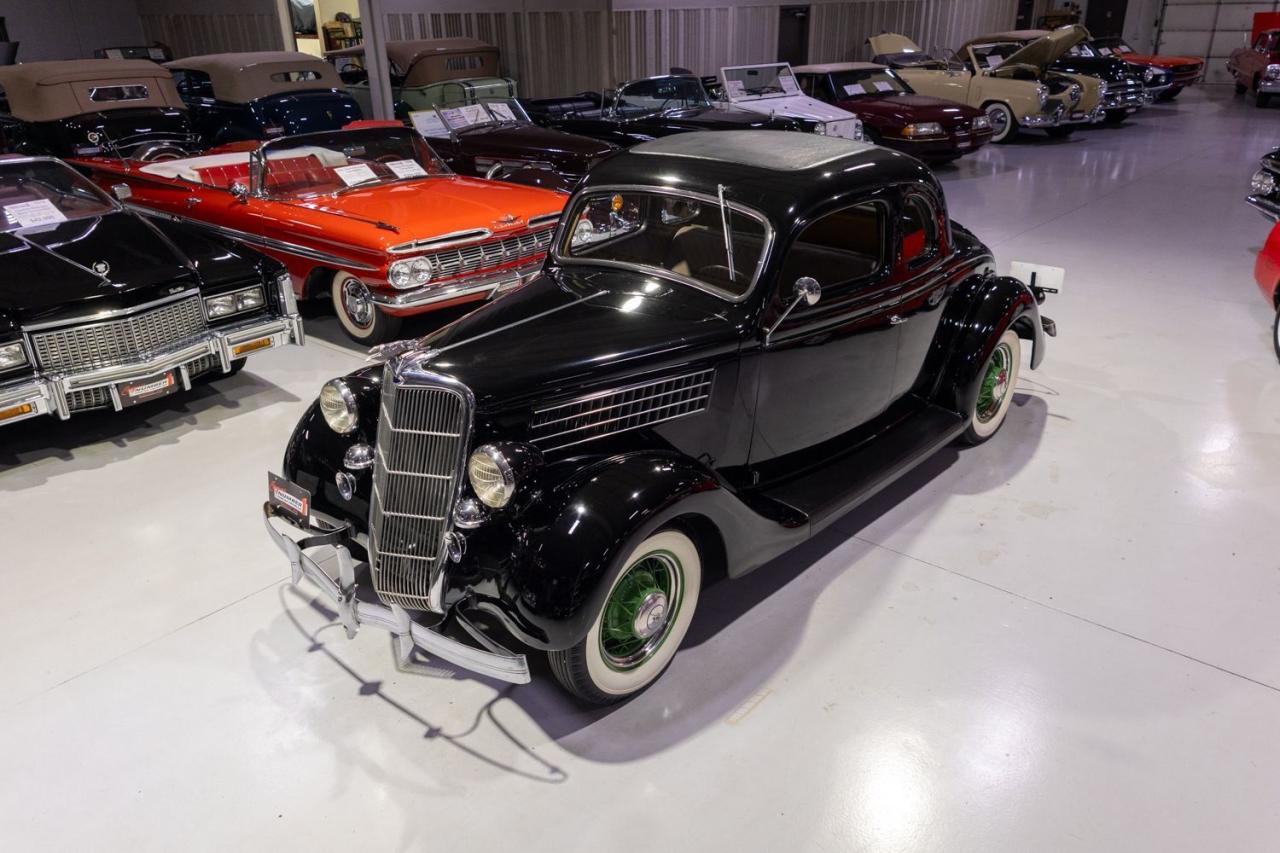 1935 Ford Model 48 De Luxe 5-Window Coupe LesAnciennes.com