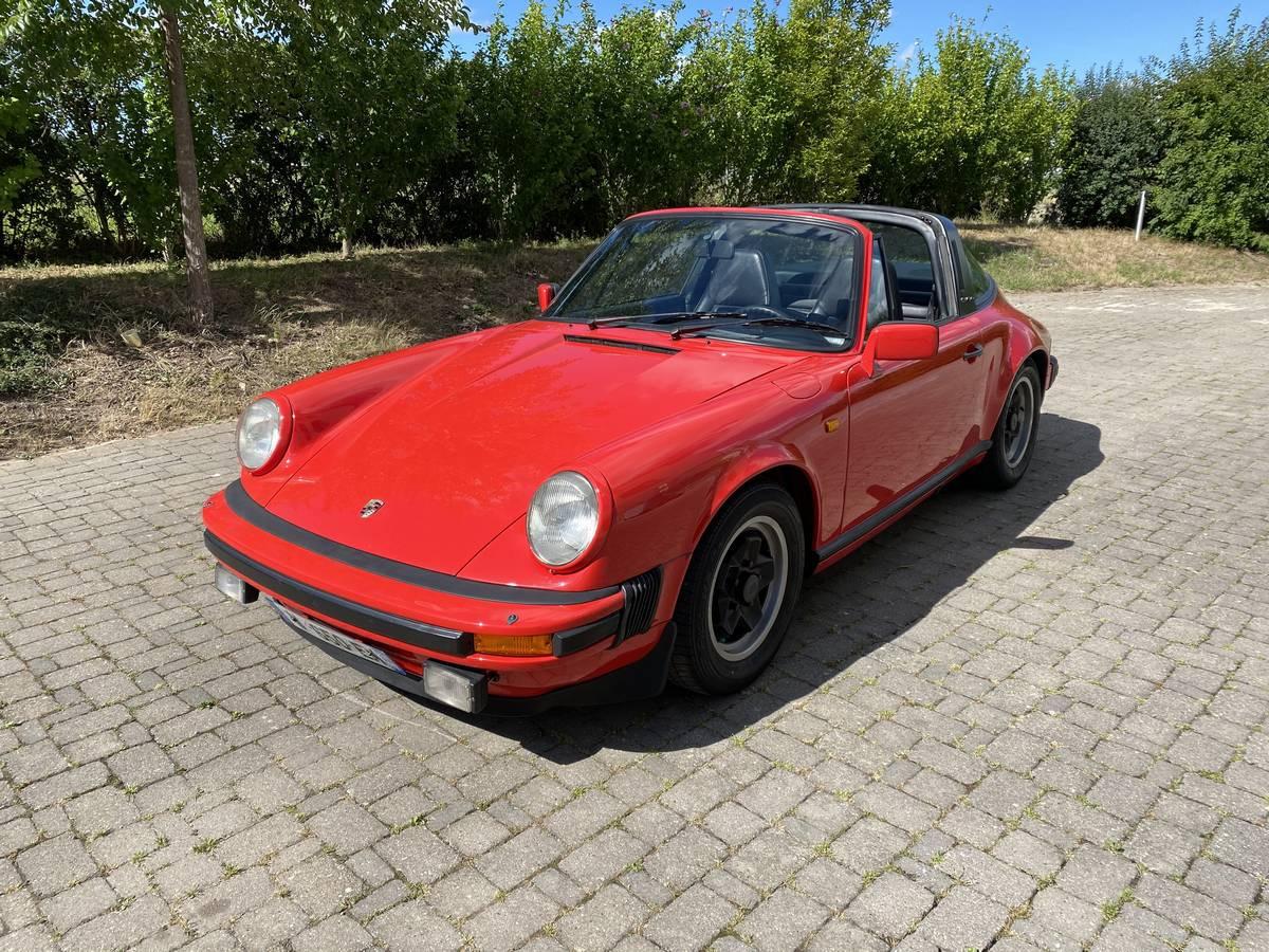PORSCHE 911 3.0 SC Targa - 1981 LesAnciennes.com