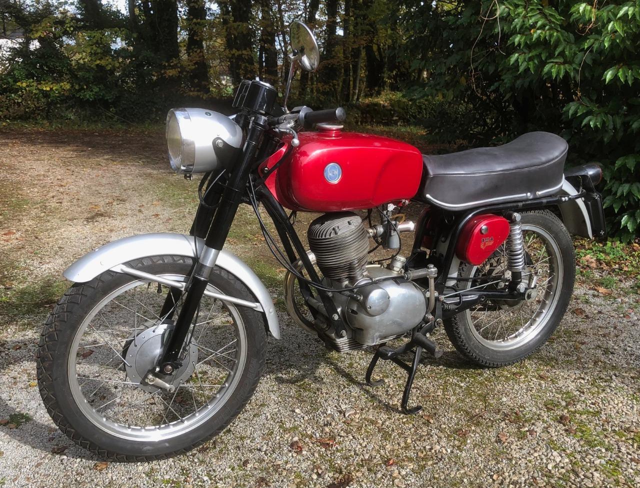 GILERA 124 5v - 1969 LesAnciennes.com