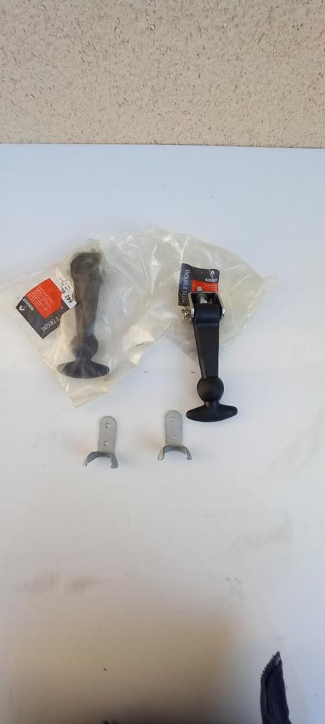 Griffes D'Attache Capot Voiture - Lot De 2, En Acier, Pour Fixation Et Sécurité