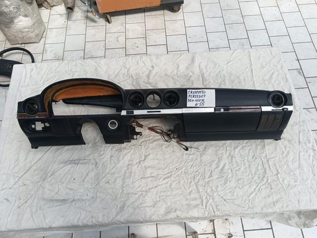 Tableau de bord pour Mercedes 350 SL et 450 SL LesAnciennes.com