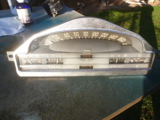 RENAULT Frégate:compteur et montre qui VA ! LesAnciennes.com