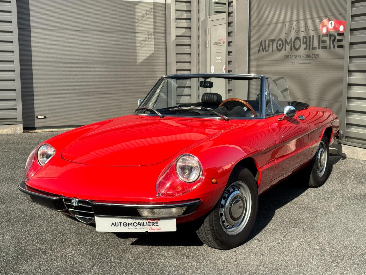 ALFA ROMEO 1750 Spider Coda Tronca - 1971 LesAnciennes.com