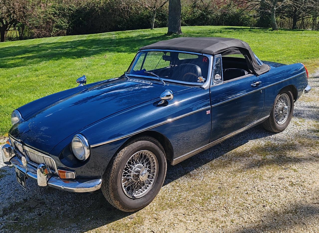 MG MGB cabriolet - 1970 LesAnciennes.com