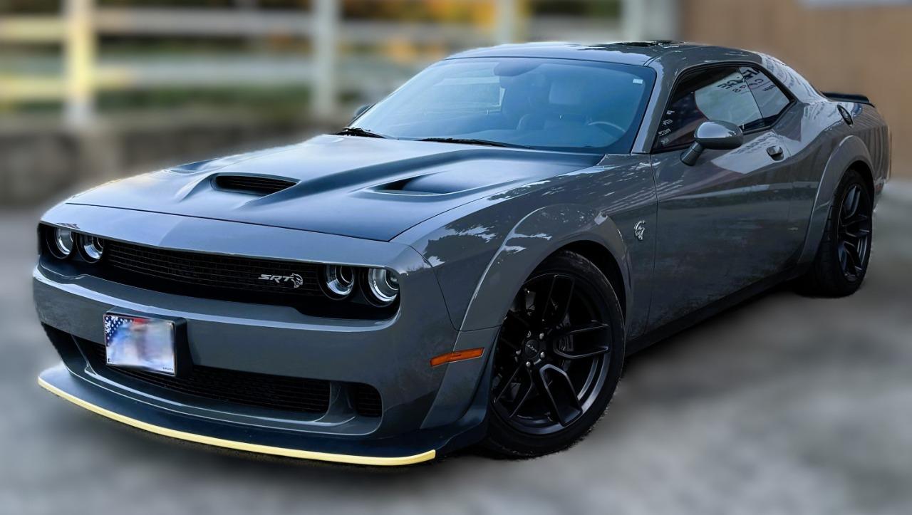 DODGE Challenger HELLCAT WIDEBODY LesAnciennes.com