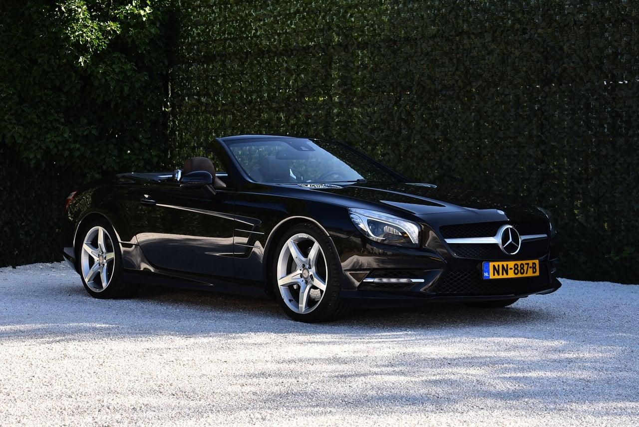 2012 Mercedes-Benz R231 SL500 LesAnciennes.com