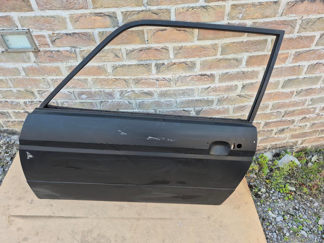 Porte AV G TALBOT Samba LesAnciennes.com