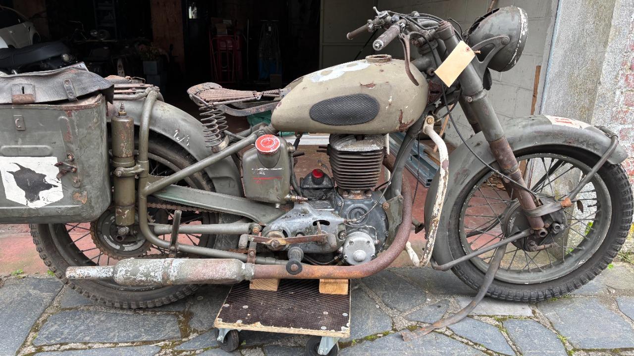 GILLET HERSTAL Estafette - 1950 LesAnciennes.com