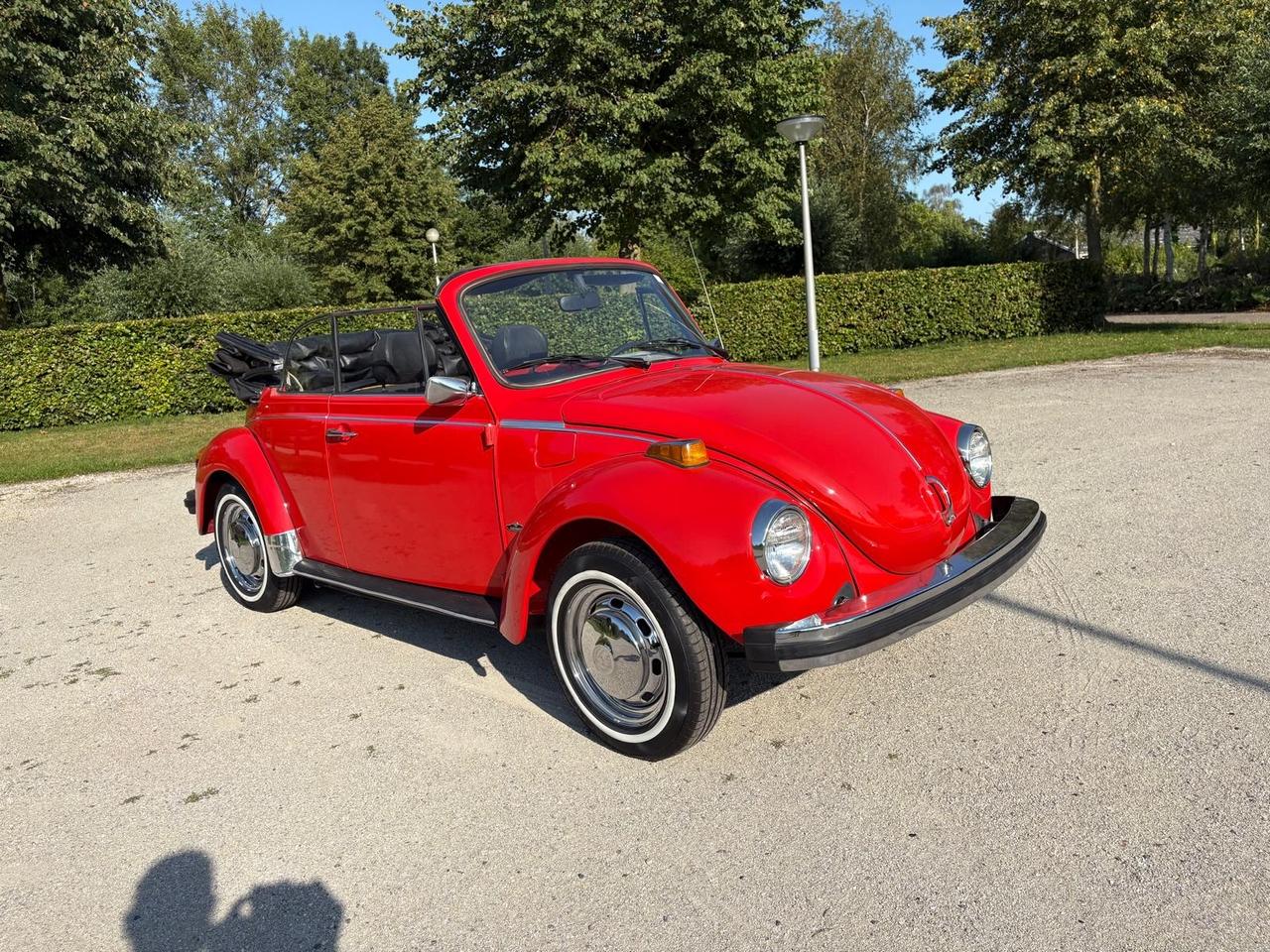 1979 Volkswagen Beetle 1303 LS Karmann Cabriolet LesAnciennes.com