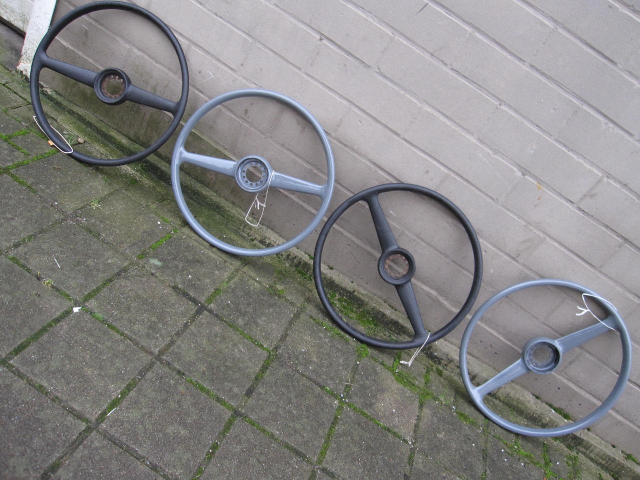 VOLANT CITROEN Traction LesAnciennes.com