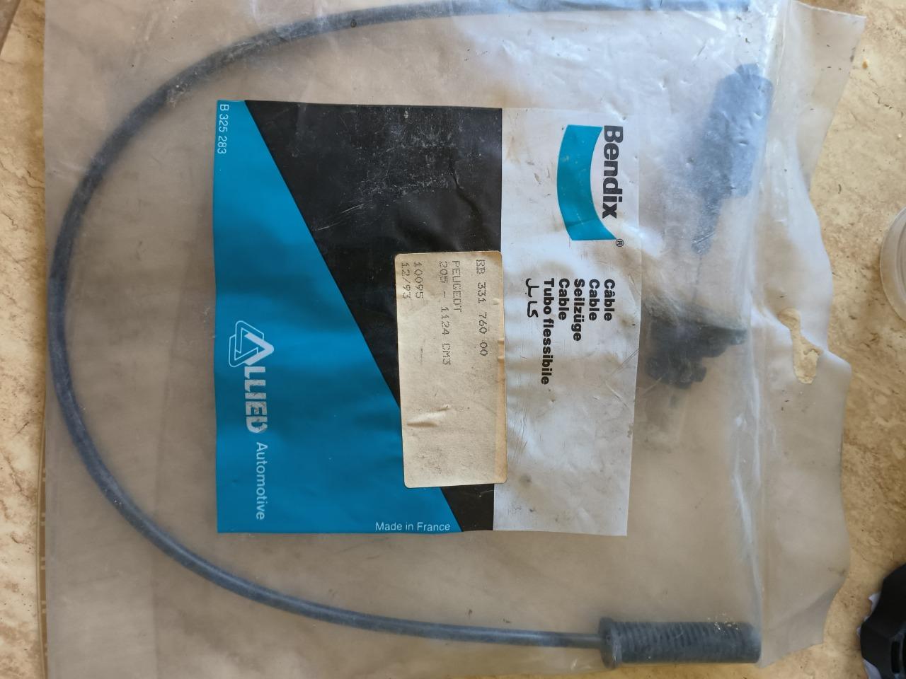 Pièces PEUGEOT 205 1.1 câble d'embrayage neuf LesAnciennes.com