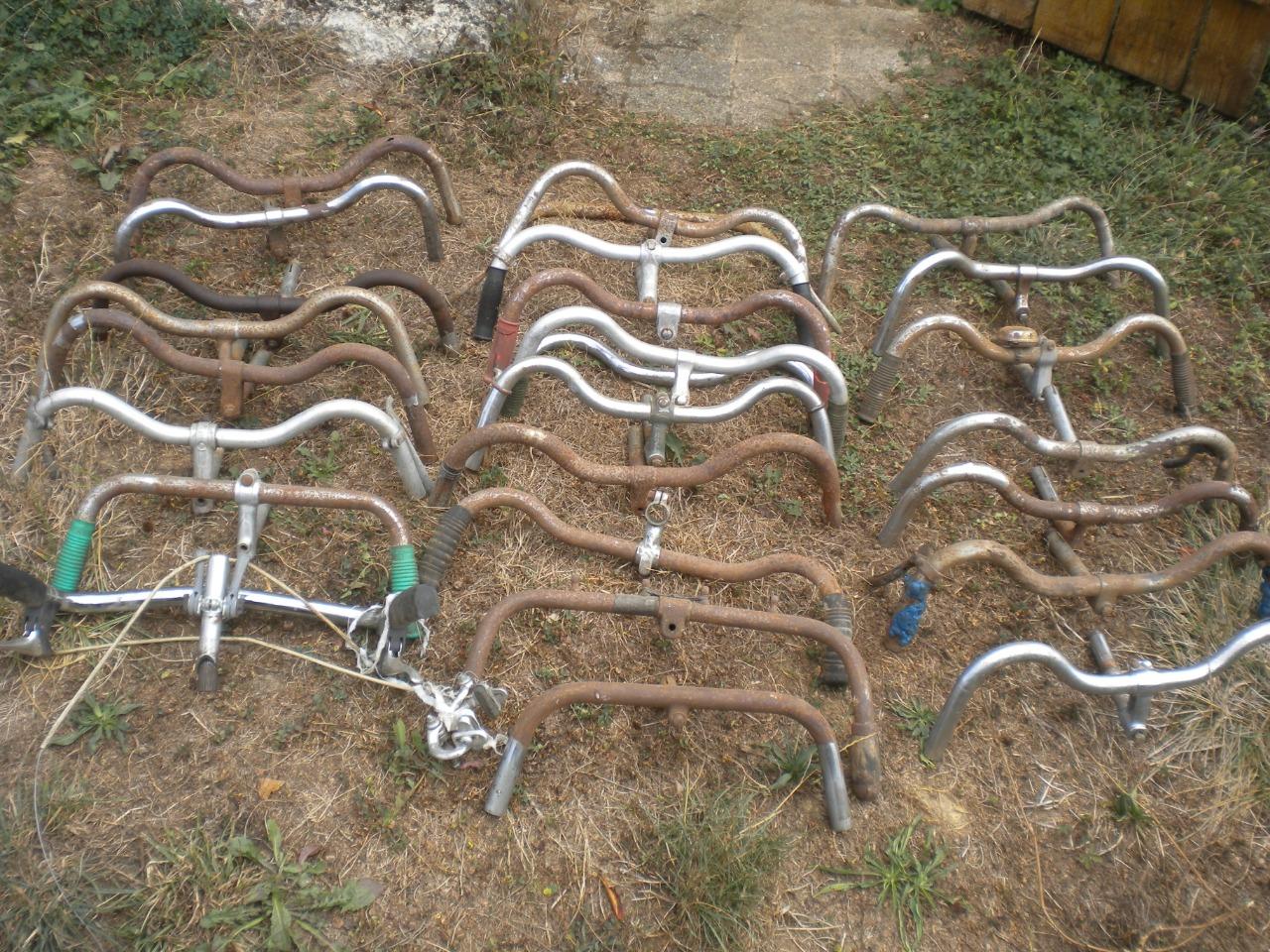 Pièces LOT DE 26 GUIDONS vintage vélo cycle ..... LesAnciennes.com