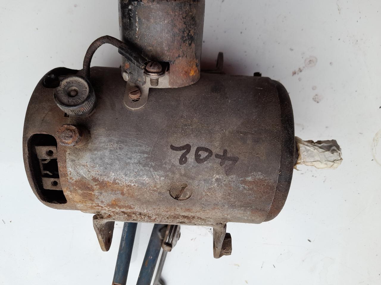 Dynamos PEUGEOT 402 LesAnciennes.com