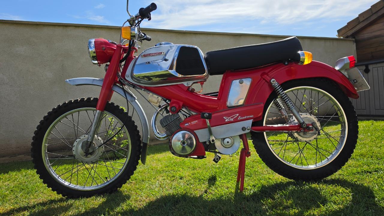 MOTOBECANE 94 tt - 1970 LesAnciennes.com