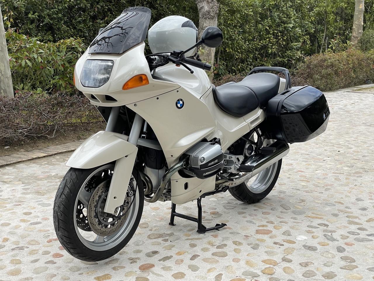 1993 BMW R 1100 RS LesAnciennes.com
