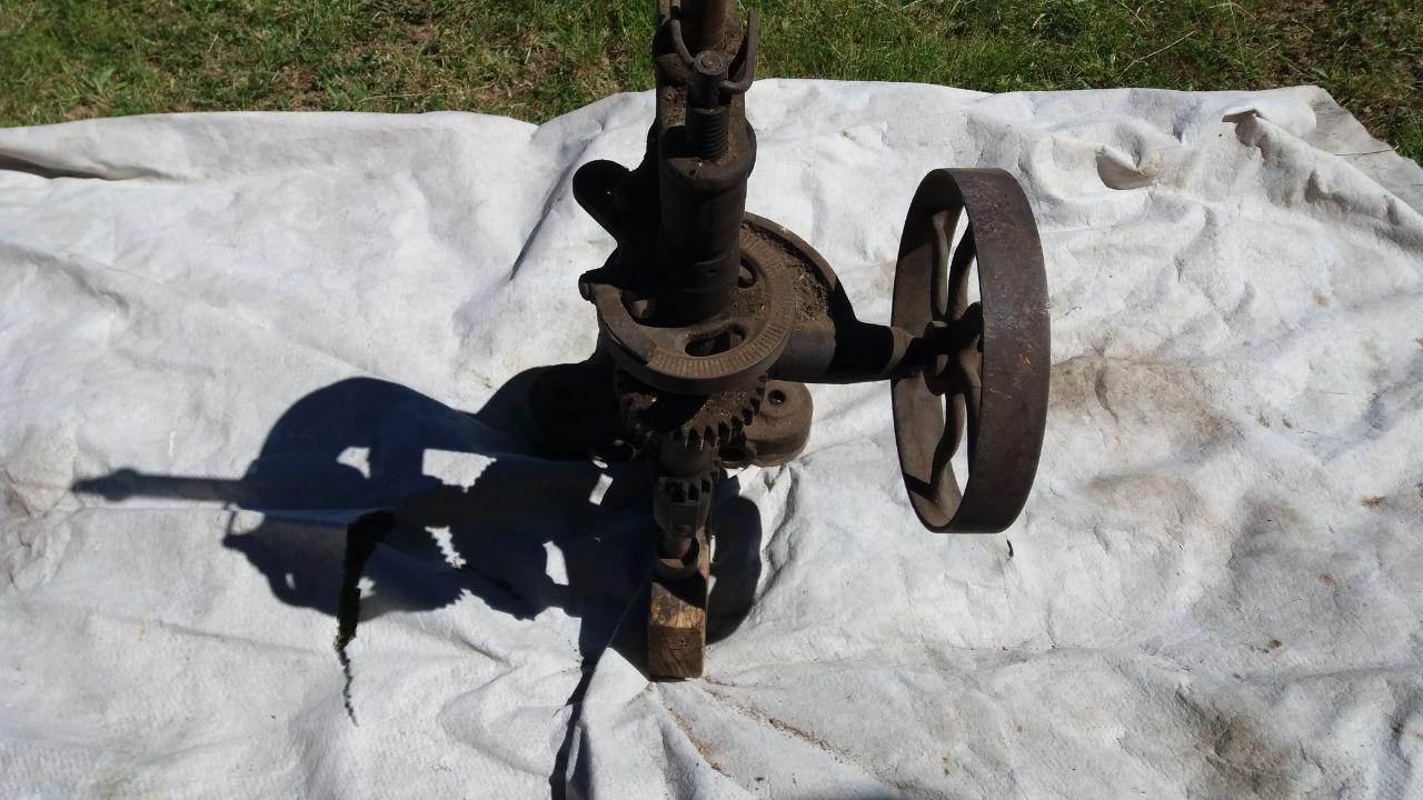 Ancienne perceuse fonctionne ou pour déco LesAnciennes.com