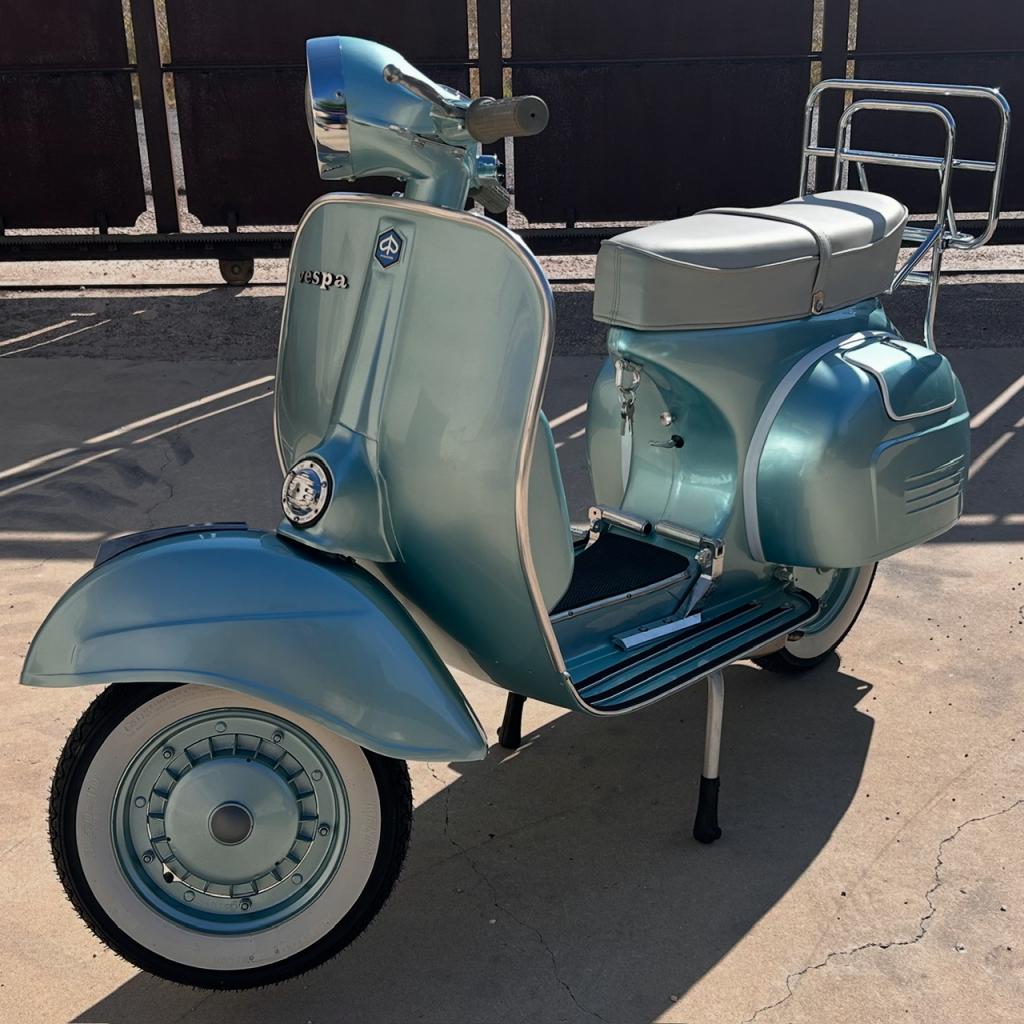 VESPA GTR - 1975 LesAnciennes.com