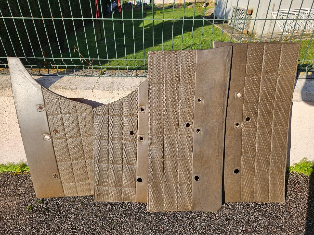 Interieur complet SIMCA 1501 LesAnciennes.com