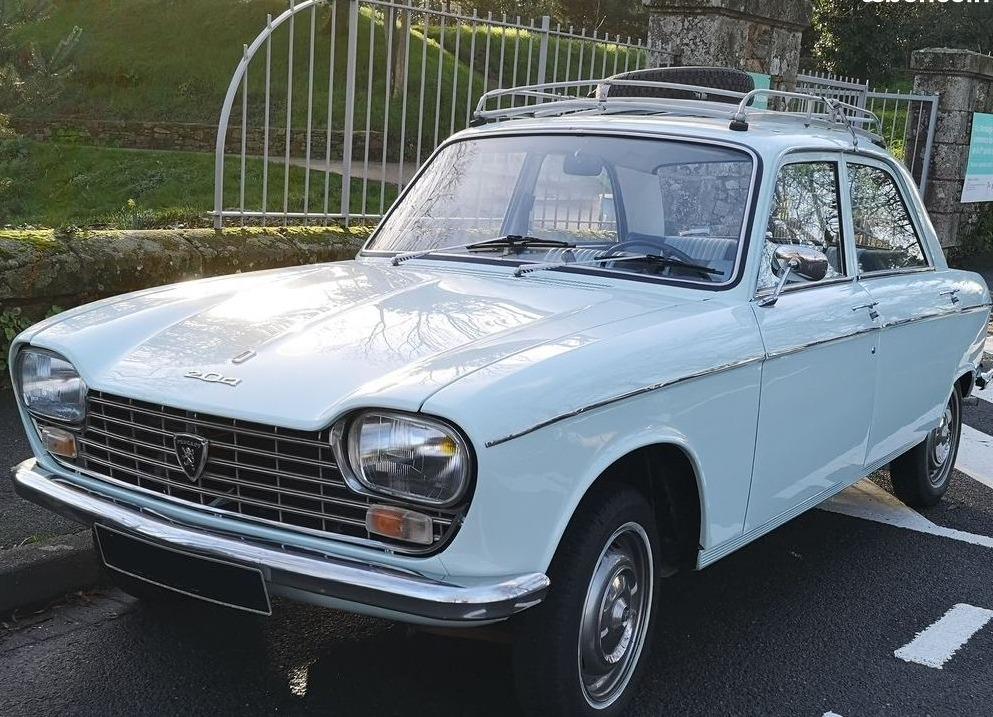 PEUGEOT 204 GL - 1968 LesAnciennes.com