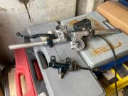 image_0-SUZUKI RG500 bracelets et freinage
