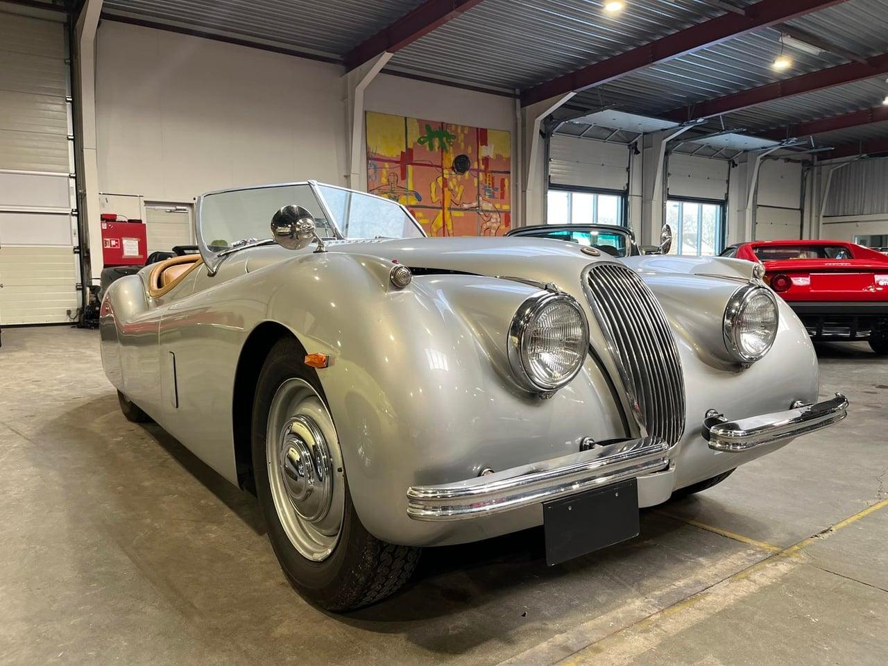 1953 Jaguar XK 120 Convertible LesAnciennes.com