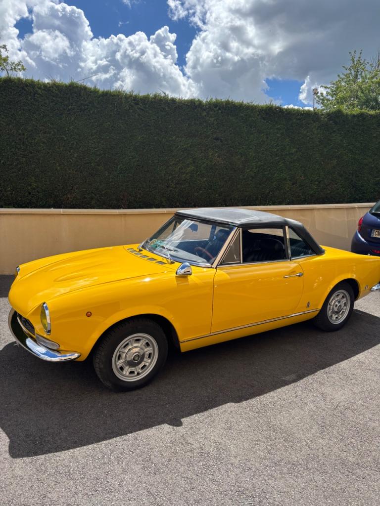 FIAT 124 Bs1 - 1972 LesAnciennes.com