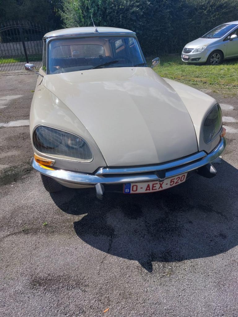 CITROEN DS D SPECIAL - 1972 LesAnciennes.com