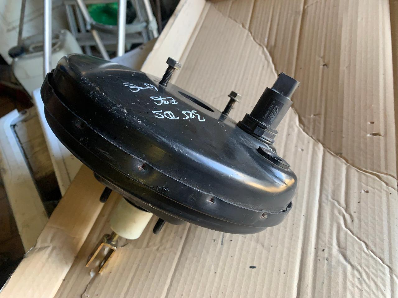 SERVO-FREIN BMW E36/Z3 LesAnciennes.com