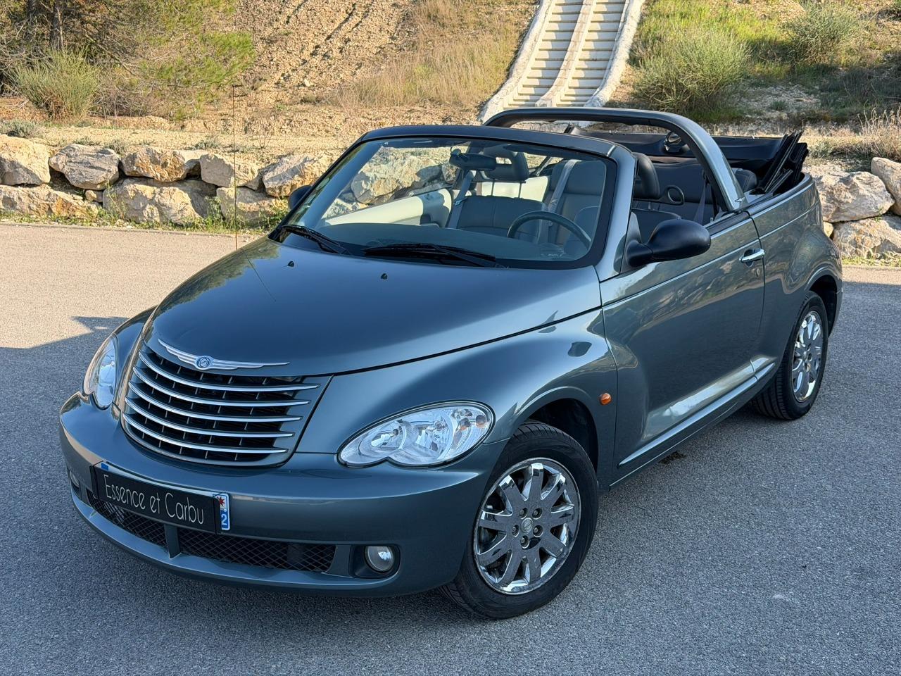 CHRYSLER PT Cruiser Cabriolet 2.4 Limited phase 2 LesAnciennes.com
