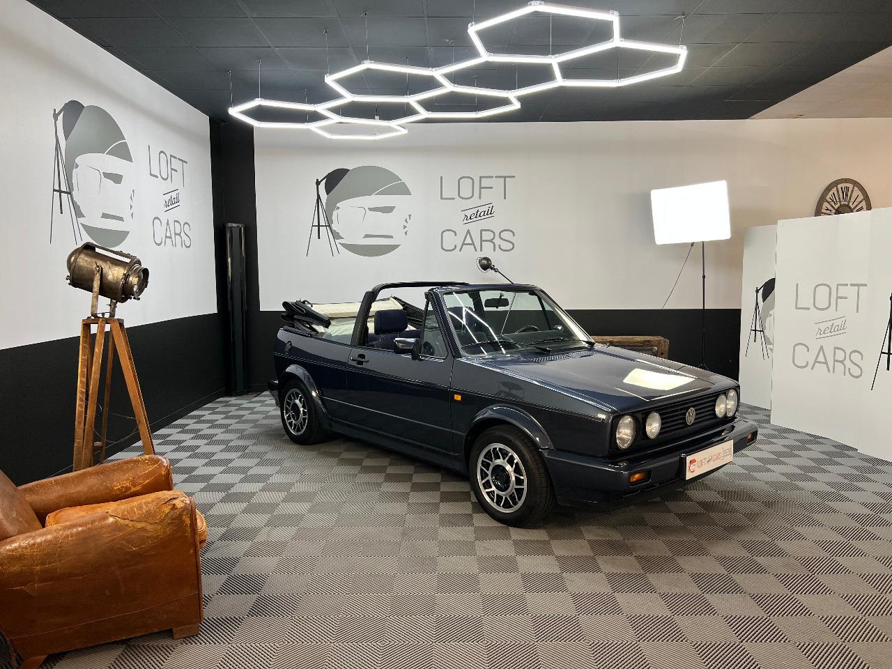VOLKSWAGEN Golf CABR 1800 90 KARMANN - 1989 LesAnciennes.com