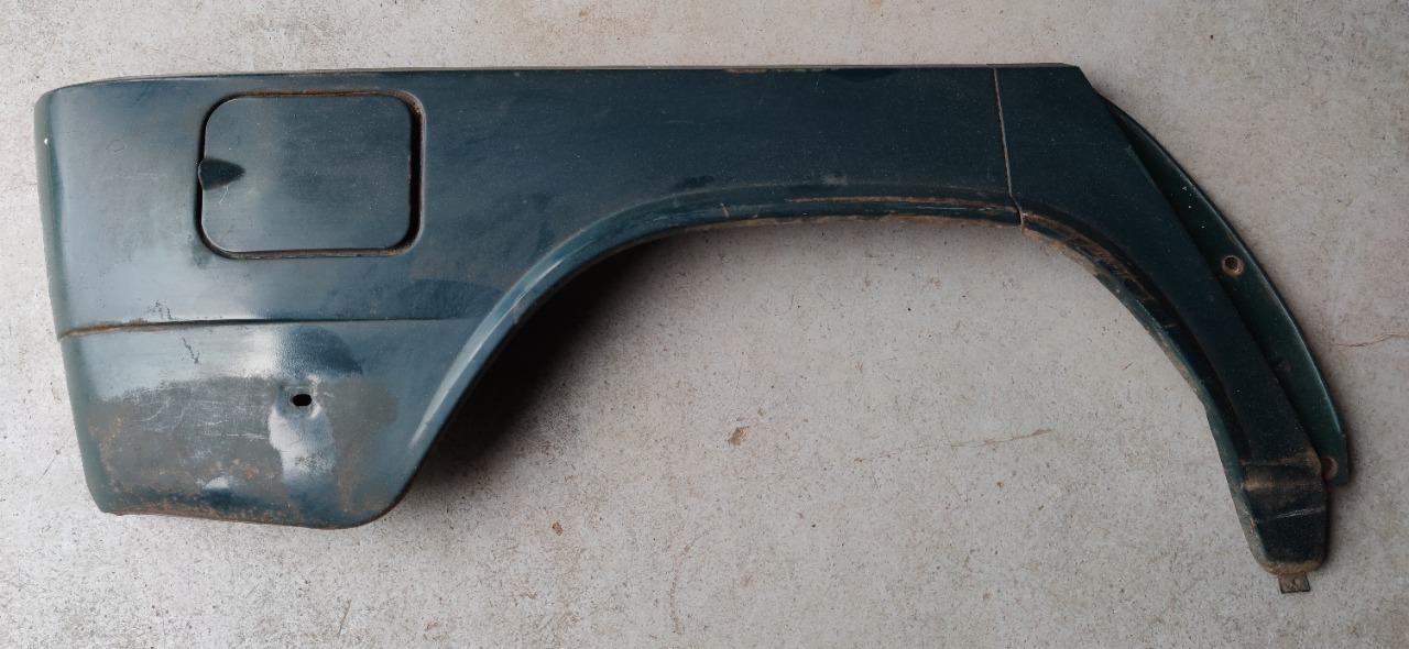 Aile arrière droite verte SIMCA 1100 LesAnciennes.com