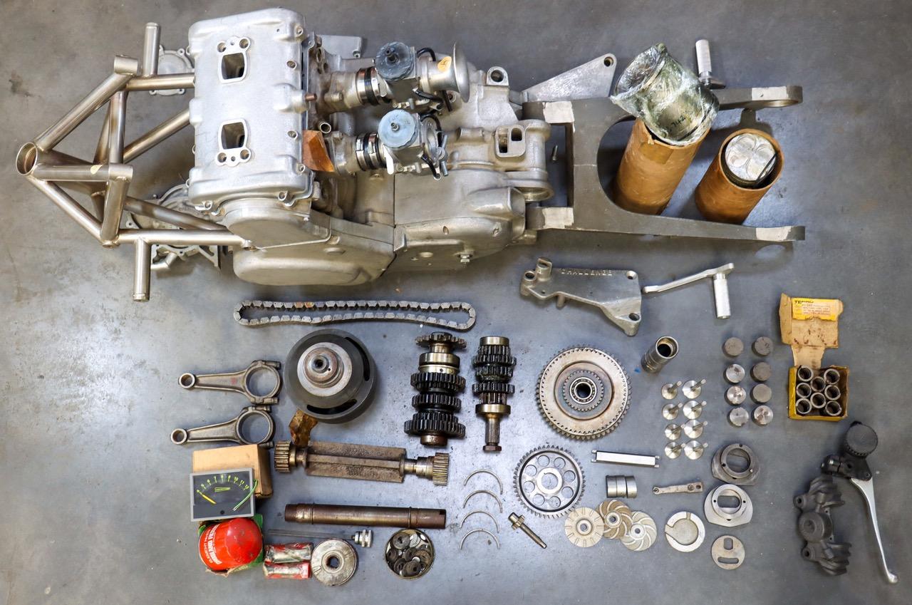 NORTON Challenge Cosworth 4V 750CC moteur LesAnciennes.com