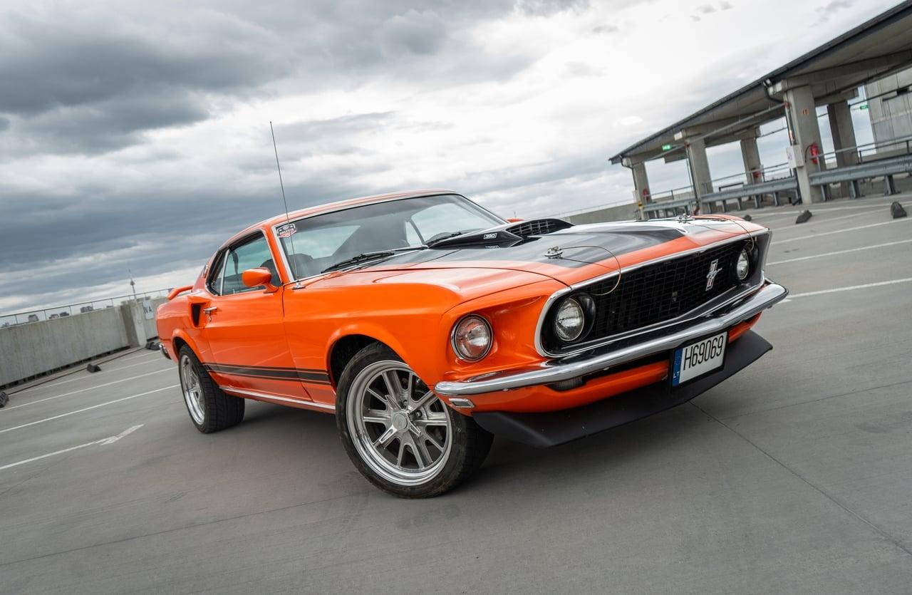 1969 Ford Mustang Mach 1 390CI 6.4L V8 LesAnciennes.com