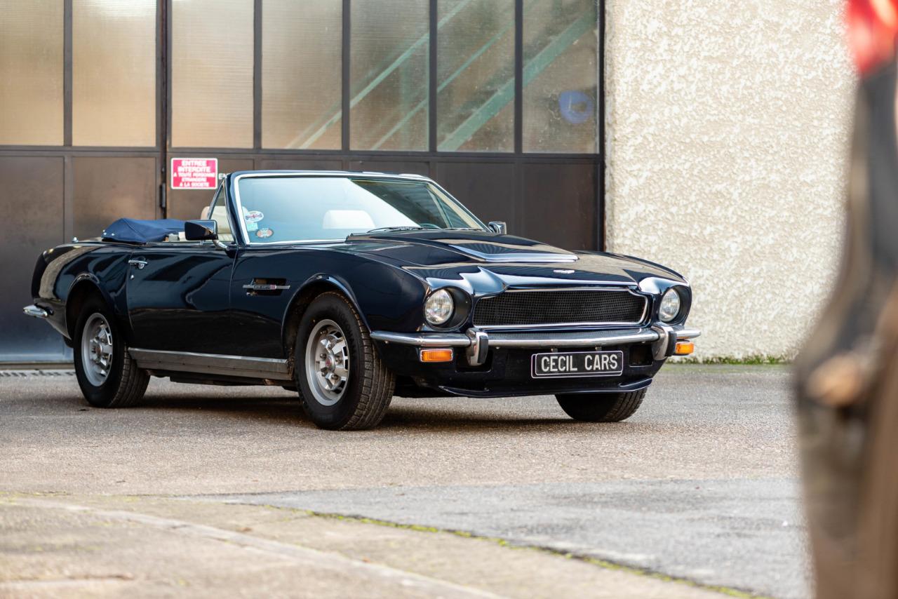 ASTON MARTIN V8 VOLANTE - 1979 LesAnciennes.com