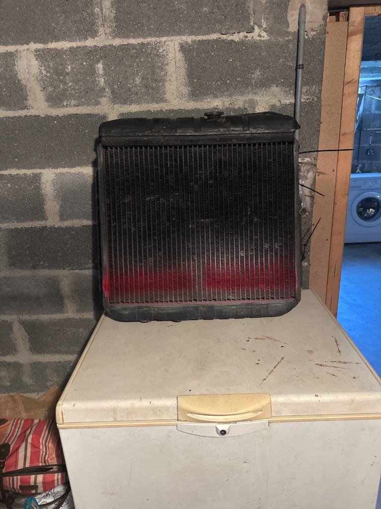 Radiateur FORD F100 LesAnciennes.com