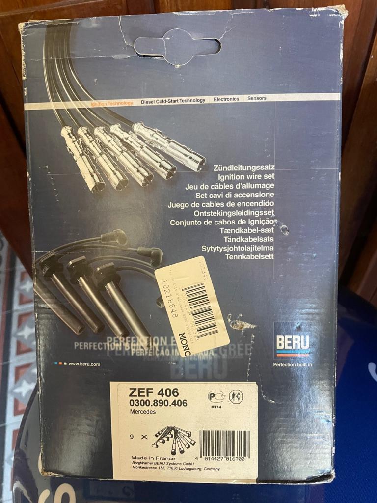 Faisceau d'allumage MERCEDES 350 SL V8 LesAnciennes.com