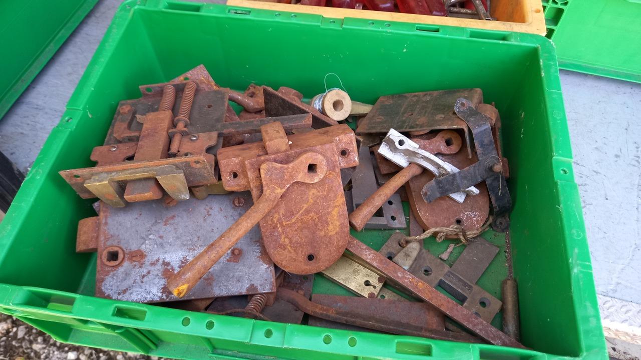 Serrure XXX XX LesAnciennes.com