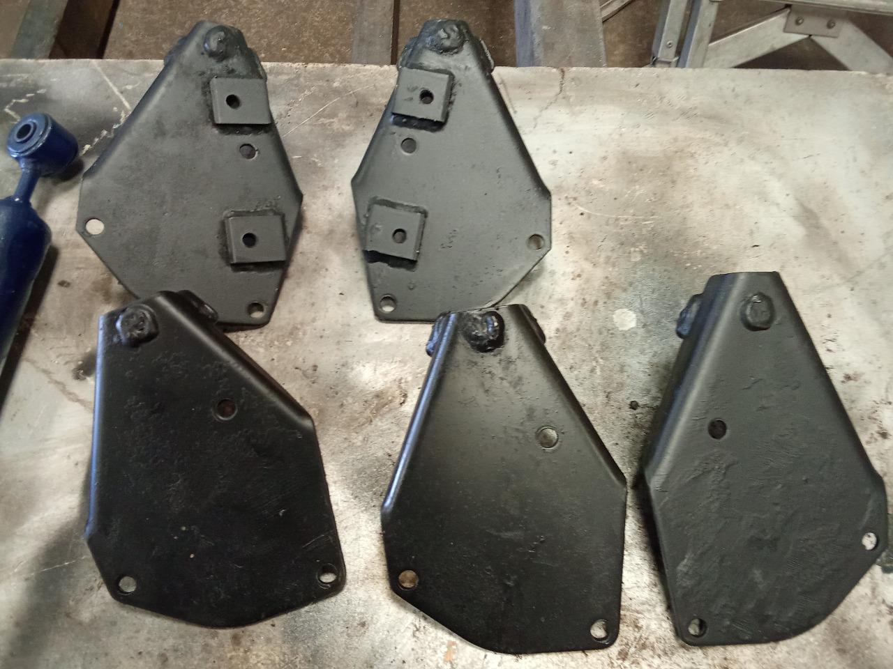 Supports CITROEN 2CV 6 LesAnciennes.com