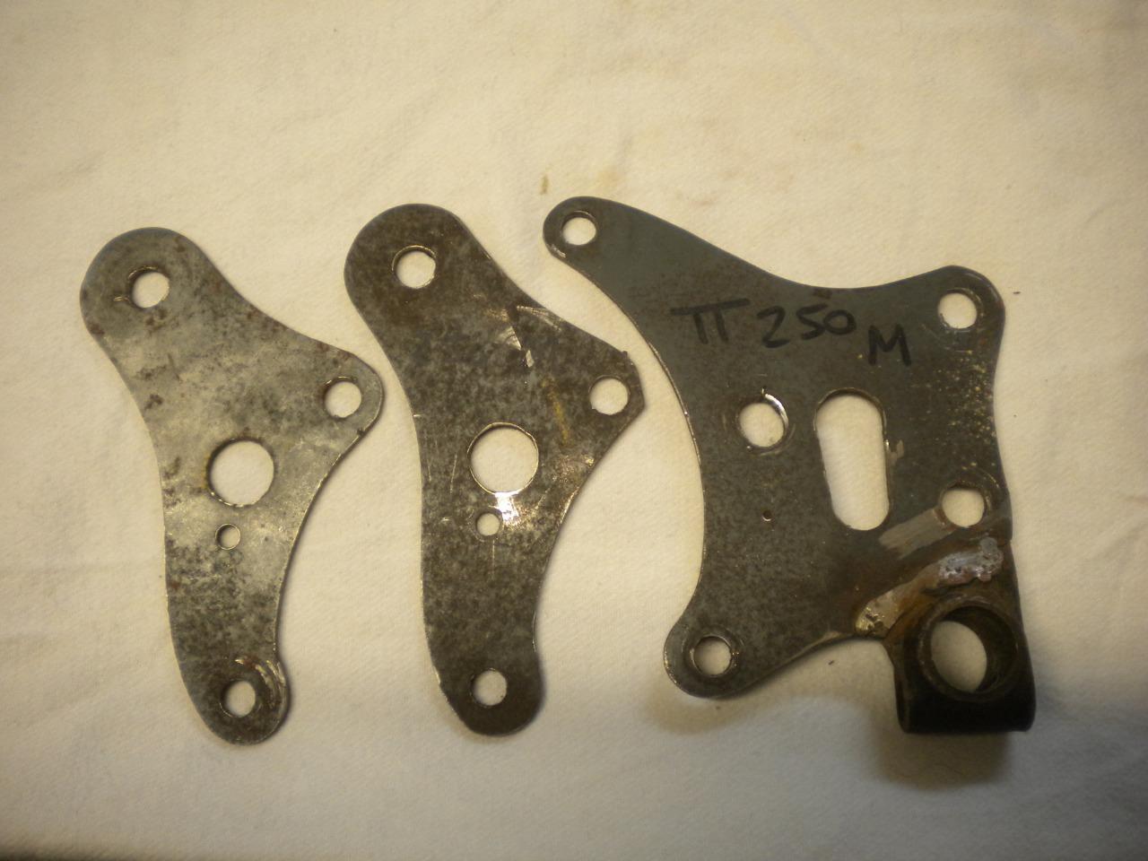 Pièces TERROT fixations moteur 250 type M LesAnciennes.com