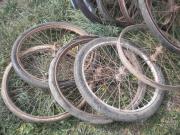 image_5-Pièces LOT DE 11 ROUES de remorque ancienne